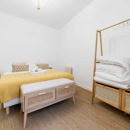 Jolie 2 Pieces 35m2 Bien Equipee 4p - 20 Apartment